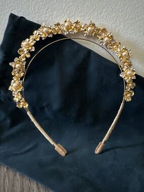 Pearl flower halo headband